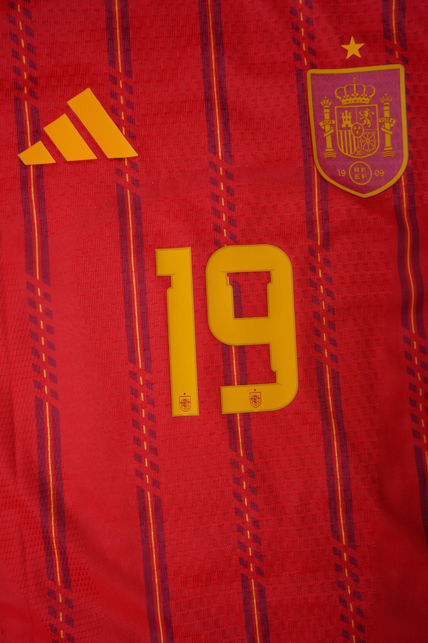 S #19 LY 2026 HOME