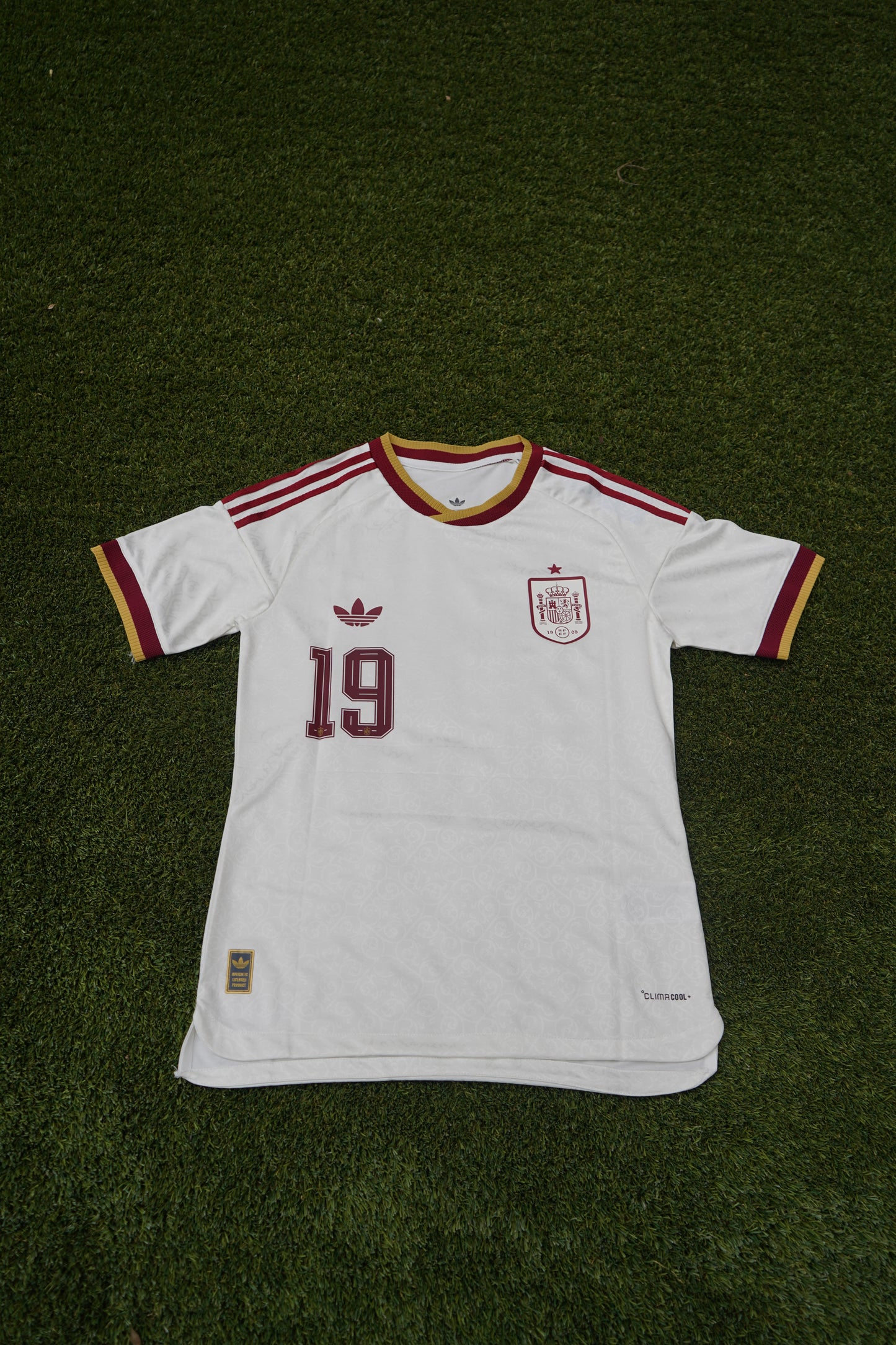 S #19 LY AWAY